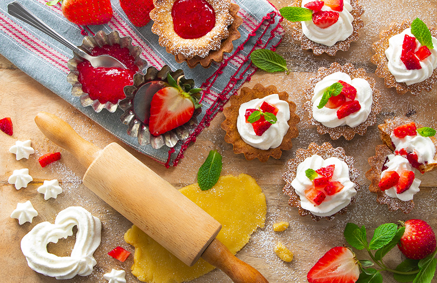 Crostatine farcite alle fragole
